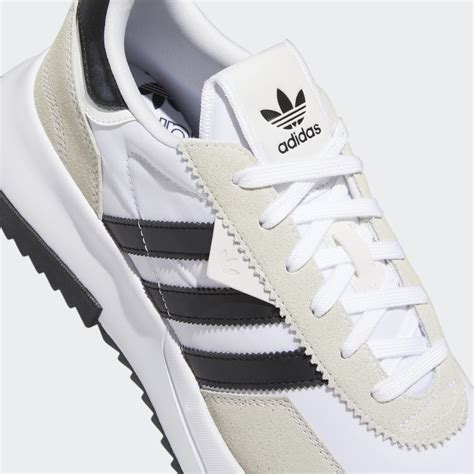 adidas originals retropy f2 sneakers in off white